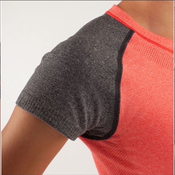 Lululemon atlético top - Picture 3 of 9